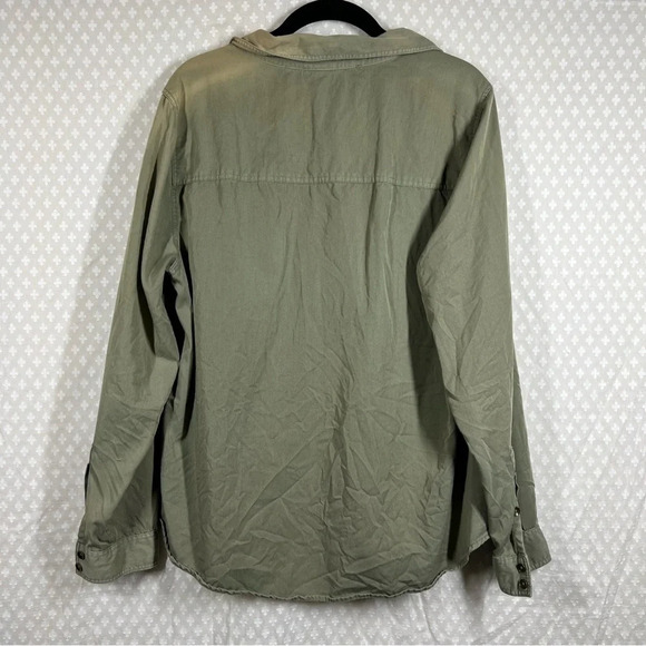 Torrid Olive Green Button Down Top - Picture 5 of 5